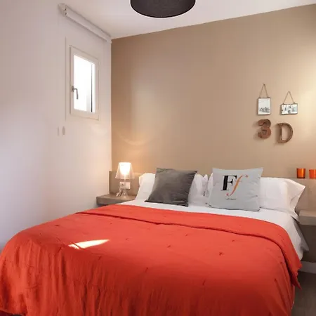 Seneca Attic * ברצלונה